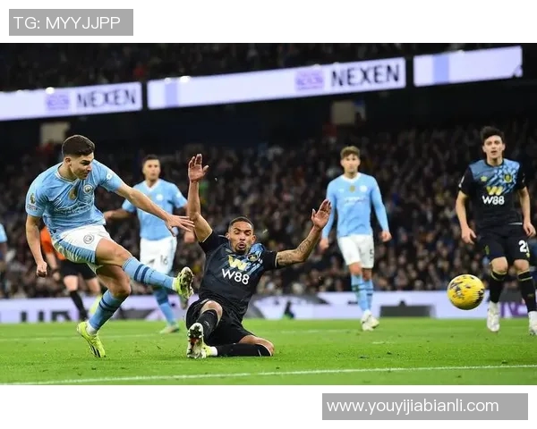 04对阵曼城的精彩对决分析与赛后点评揭示球队战术与球员表现 04对阵曼城的精彩对决分析与赛后点评揭示球队战术与球员表现