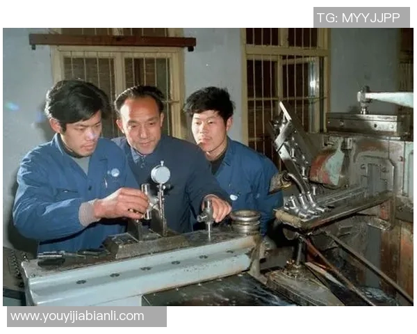 张娴的成长之路:从平凡到卓越的奋斗故事与人生启示 张娴的成长之路:从平凡到卓越的奋斗故事与人生启示