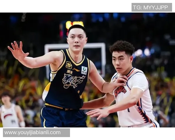 CBA精彩对决广厦迎战广东腾讯争夺季后赛席位的关键战役