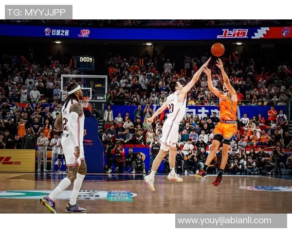 CBA精彩回放广东队与上海队激烈对决全场录像分析与精彩瞬间分享