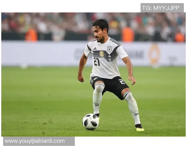 京多安引领球队新篇章解析其在场上的战术价值与影响力 京多安引领球队新篇章解析其在场上的战术价值与影响力